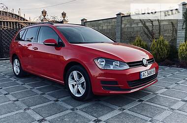 Универсал Volkswagen Golf 2015 в Нововолынске