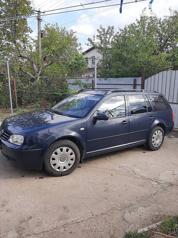 Універсал Volkswagen Golf 2002 в Одесі