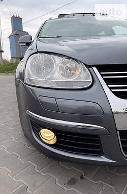 Универсал Volkswagen Golf 2008 в Луцке