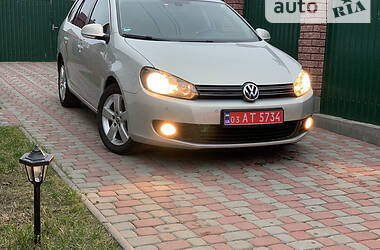 Універсал Volkswagen Golf 2011 в Бродах