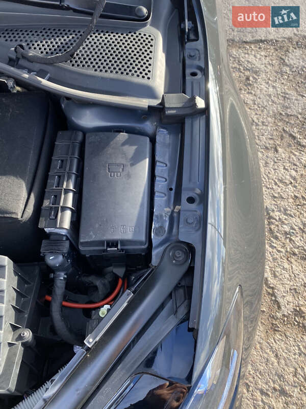 Універсал Volkswagen Golf 2017 в Нововолинську