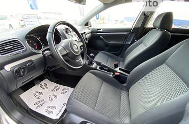 Універсал Volkswagen Golf 2010 в 