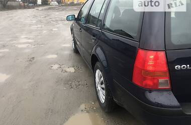 Универсал Volkswagen Golf 2001 в Черкассах