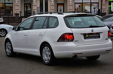 Универсал Volkswagen Golf 2013 в Киеве