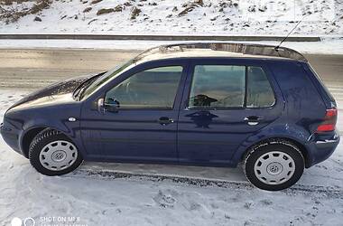 Хэтчбек Volkswagen Golf 2002 в Львове