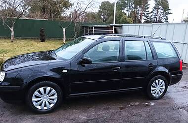 Универсал Volkswagen Golf 2002 в Ковеле