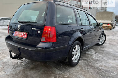 Універсал Volkswagen Golf 2001 в Тернополі