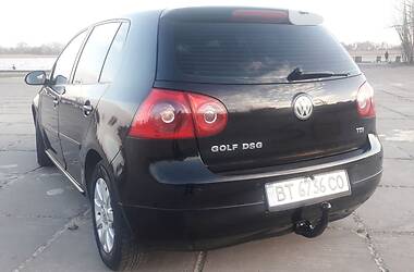 Хэтчбек Volkswagen Golf 2005 в Херсоне