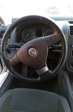 Универсал Volkswagen Golf 2008 в Хусте