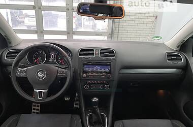 Хэтчбек Volkswagen Golf 2011 в Каменском