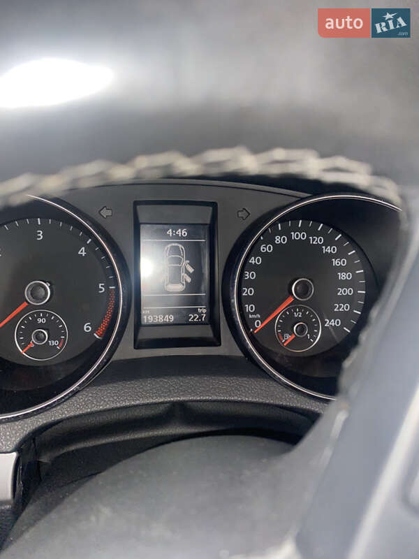 Универсал Volkswagen Golf 2012 в Стрые