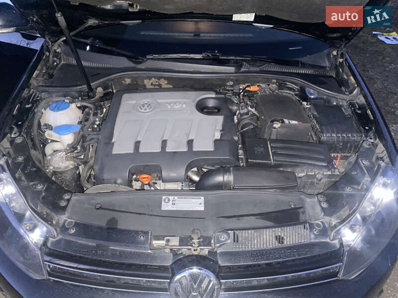 Универсал Volkswagen Golf 2012 в Стрые