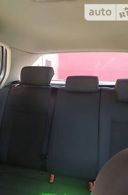 Хэтчбек Volkswagen Golf 2008 в 