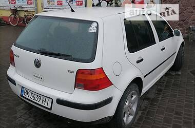 Хэтчбек Volkswagen Golf 2002 в Львове