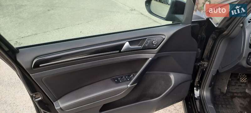 Універсал Volkswagen Golf 2014 в Володимирці