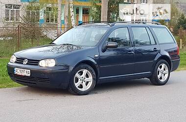 Універсал Volkswagen Golf 2001 в 