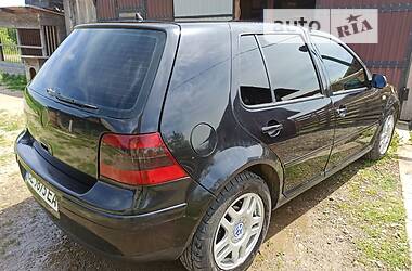 Хетчбек Volkswagen Golf 1999 в Сторожинці