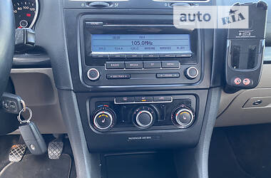Универсал Volkswagen Golf 2011 в 