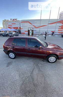 Хэтчбек Volkswagen Golf 1993 в Львове