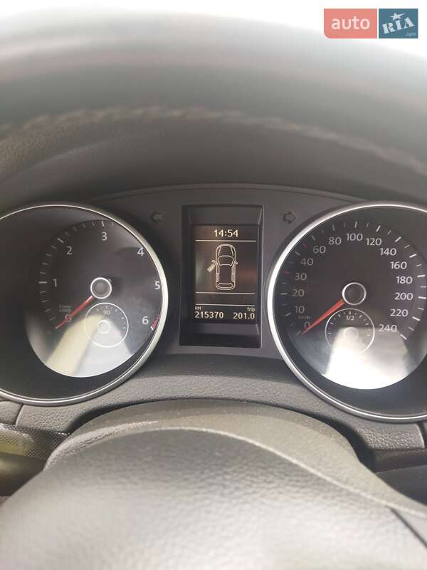 Универсал Volkswagen Golf 2012 в Самборе