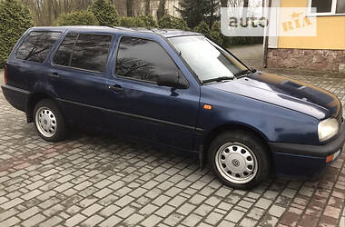 Універсал Volkswagen Golf 1994 в Самборі