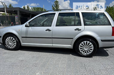 Універсал Volkswagen Golf 2002 в Івано-Франківську