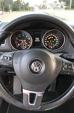 Хэтчбек Volkswagen Golf 2010 в Запорожье