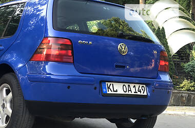 Хэтчбек Volkswagen Golf 2001 в Дрогобыче