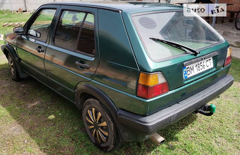 Хэтчбек Volkswagen Golf 1985 в Сумах