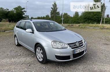 Універсал Volkswagen Golf 2009 в Львові