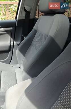 Универсал Volkswagen Golf 2009 в Могилев-Подольске