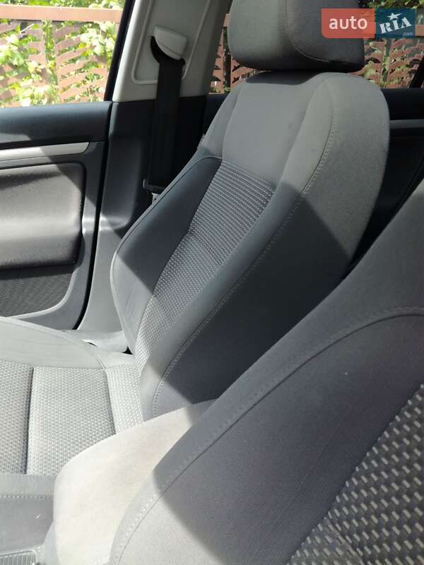 Универсал Volkswagen Golf 2009 в Могилев-Подольске фото 11 Универсал Volkswagen Golf 2009 в Могилев-Подольске