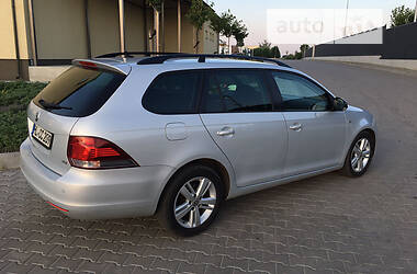 Универсал Volkswagen Golf 2012 в Рожище