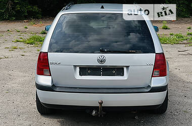 Универсал Volkswagen Golf 2000 в 