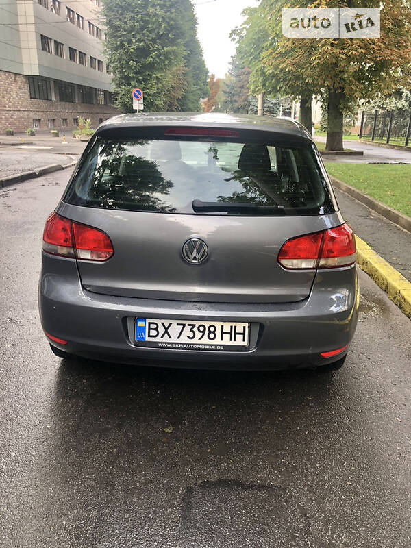Хетчбек Volkswagen Golf 2008 в Хмельницькому