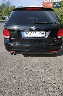 Универсал Volkswagen Golf 2011 в 