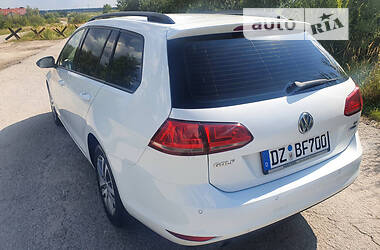 Універсал Volkswagen Golf 2016 в 