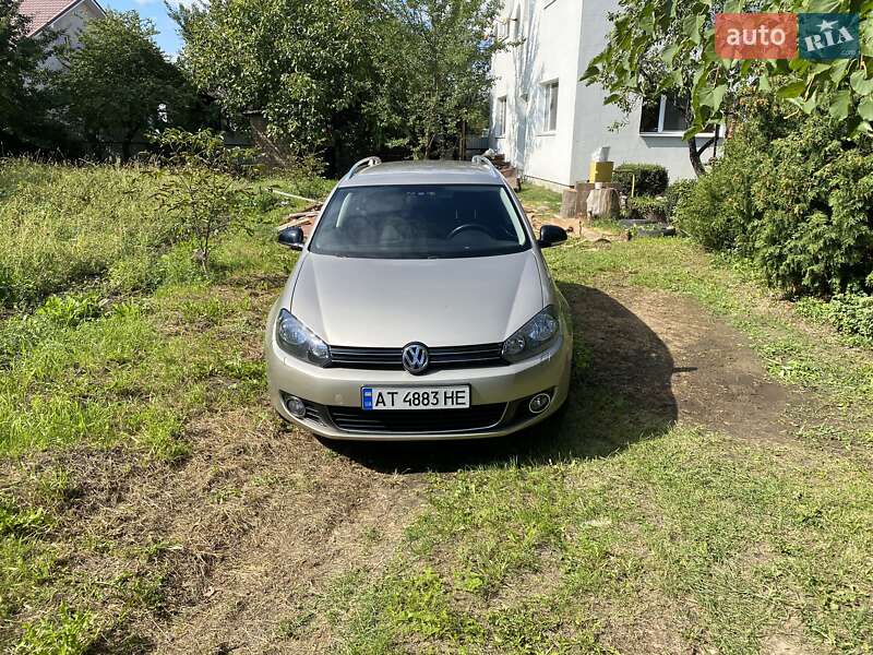 Универсал Volkswagen Golf 2012 в Коломые
