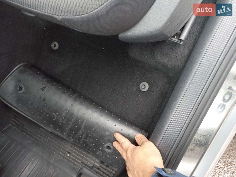 Универсал Volkswagen Golf 2016 в Знаменке