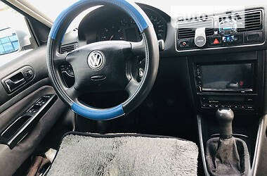 Хэтчбек Volkswagen Golf 1998 в Львове