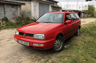 Универсал Volkswagen Golf 1996 в 