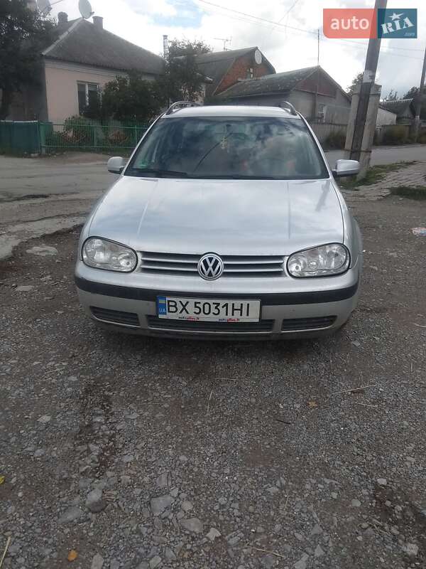 Универсал Volkswagen Golf 2002 в Каменец-Подольском