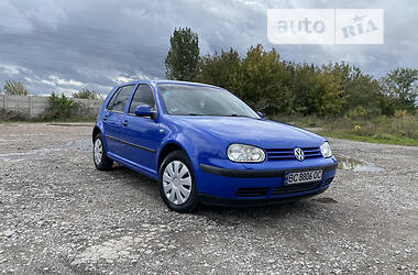 Хэтчбек Volkswagen Golf 2000 в Ровно