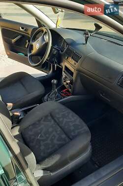 Универсал Volkswagen Golf 1999 в Переяславе