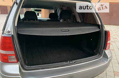 Универсал Volkswagen Golf 2003 в 
