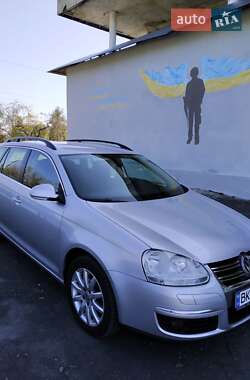 Универсал Volkswagen Golf 2008 в Здолбунове