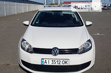 Хэтчбек Volkswagen Golf 2009 в Киеве