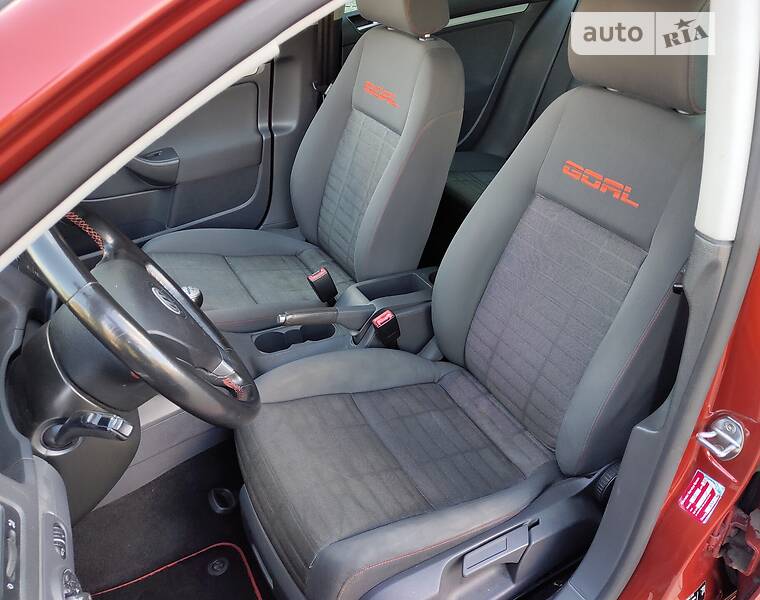 Хэтчбек Volkswagen Golf 2006 в Белой Церкви