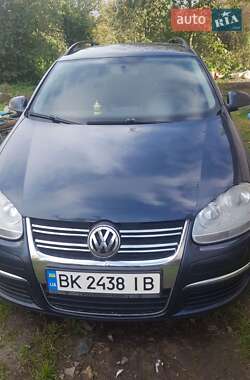 Універсал Volkswagen Golf 2008 в Рівному