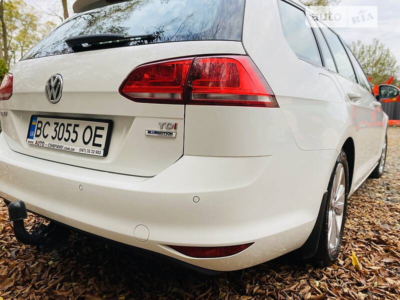 Універсал Volkswagen Golf 2017 в Львові